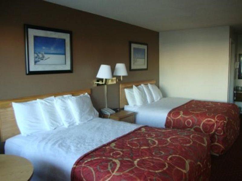 Travelodge By Wyndham Sea-Tac Airport North 塔奇拉 外观 照片