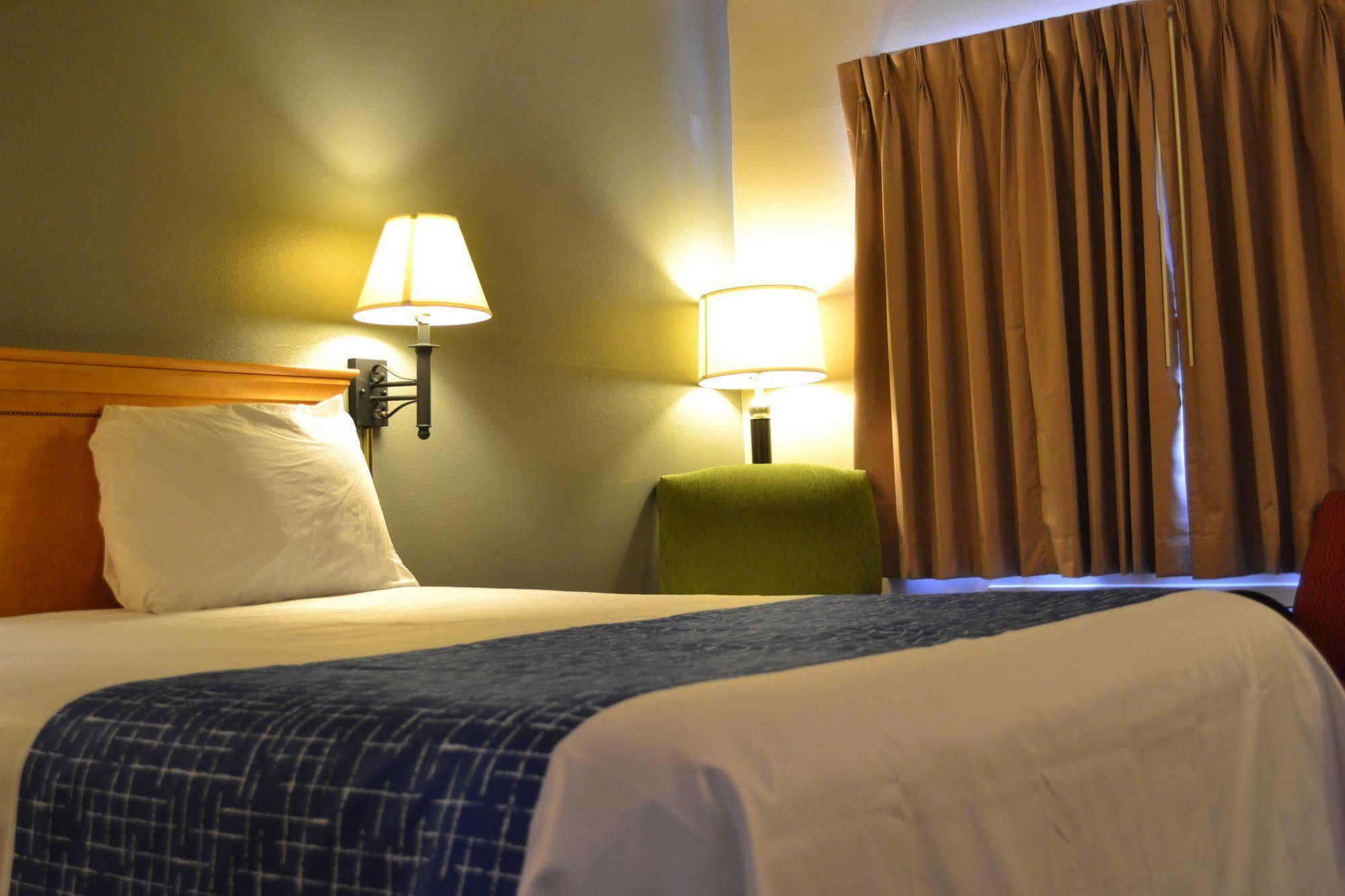 Travelodge By Wyndham Sea-Tac Airport North 塔奇拉 外观 照片