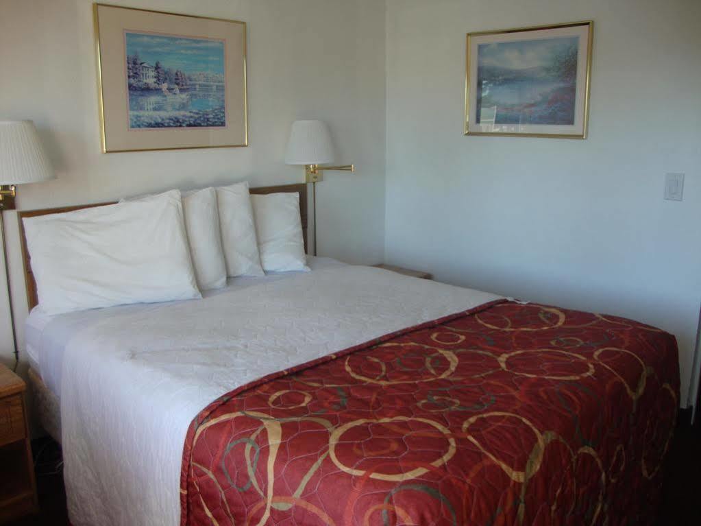 Travelodge By Wyndham Sea-Tac Airport North 塔奇拉 外观 照片