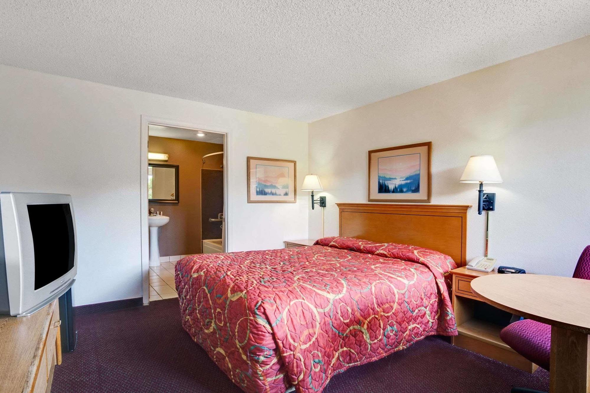 Travelodge By Wyndham Sea-Tac Airport North 塔奇拉 外观 照片