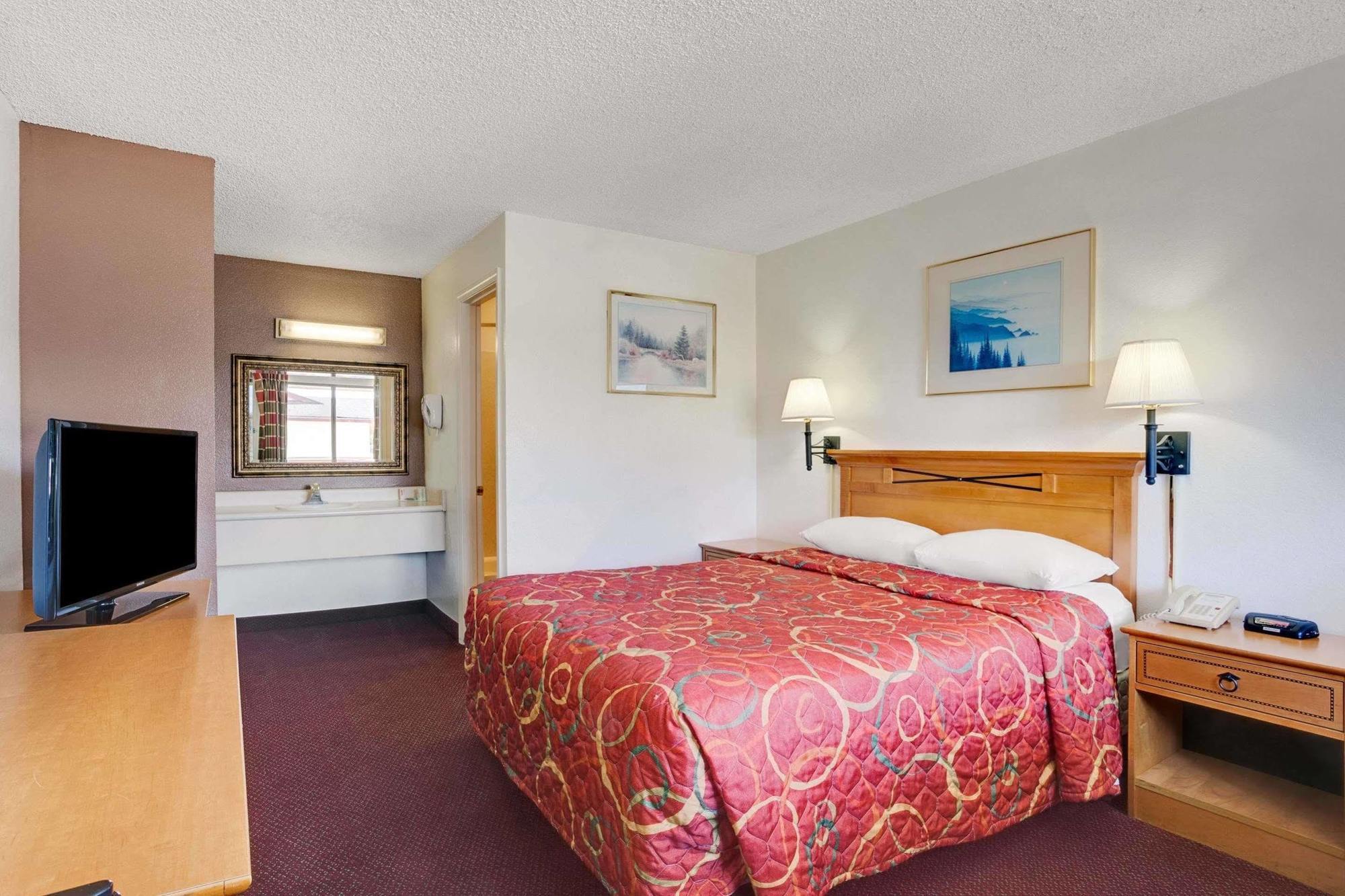 Travelodge By Wyndham Sea-Tac Airport North 塔奇拉 外观 照片